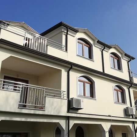 Apartments Mirasol Umag Exterior photo